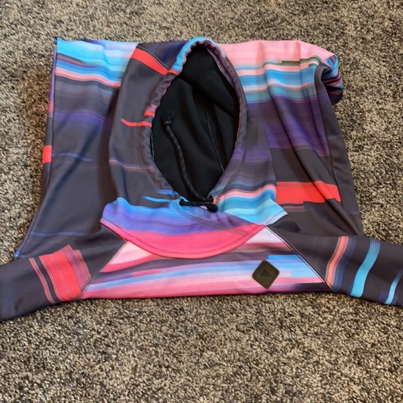 Burton’s sweater - Picture 4 of 6